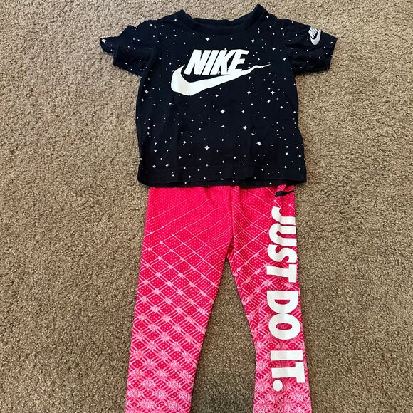 Nike Girls Outfit - Size 2T - Picture 1 of 4